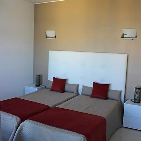 Praia Da Rocha Tarik * Portimão